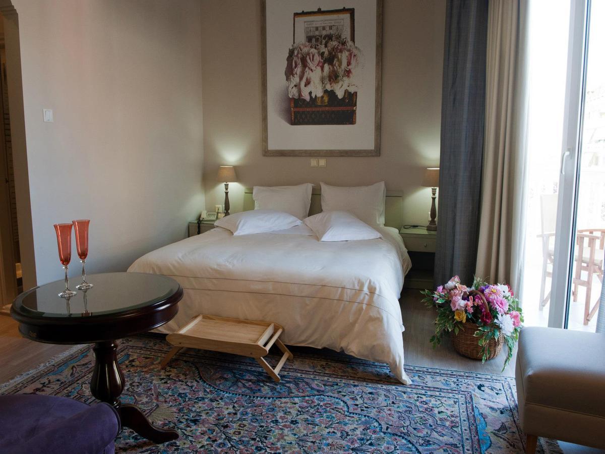 Esperia Boutique Hotel Agrinio Exterior photo