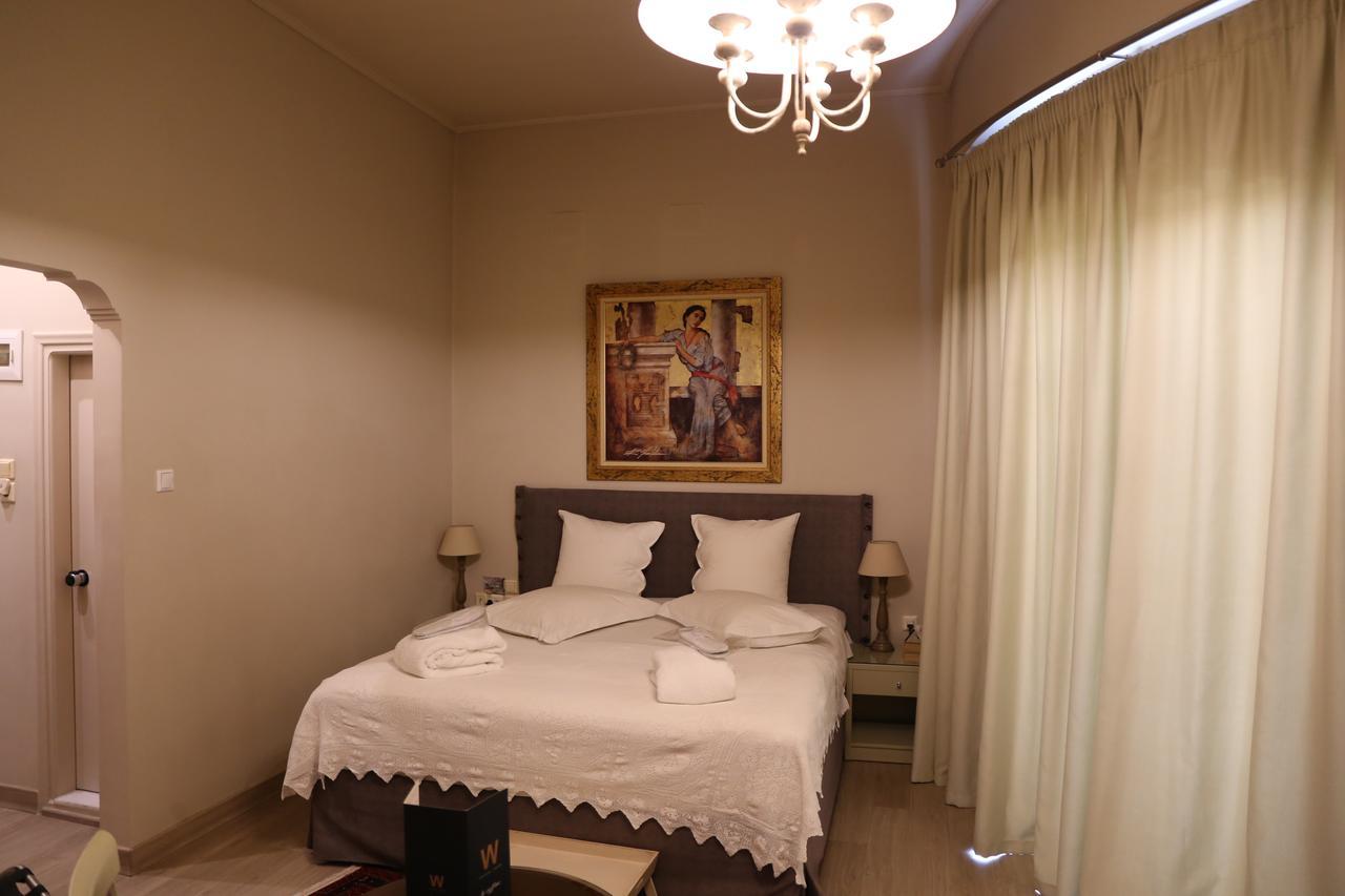 Esperia Boutique Hotel Agrinio Exterior photo